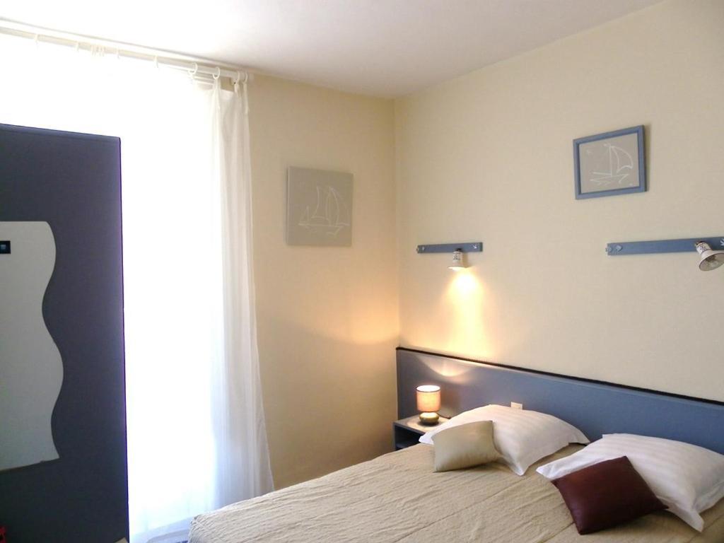 Hotel Kan Avel Saint-Lunaire Exterior photo